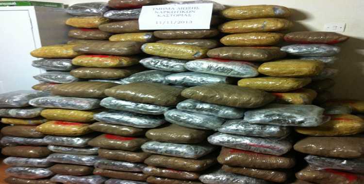 Σύλληψη ημεδαπού στο Γράμμο Καστοριάς για μεταφορά ναρκωτικών ουσιών Κατασχέθηκαν σχεδόν 228 κιλά κάνναβης  
