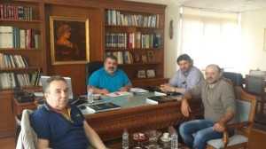 SINANTISI ME PLAKENTA 15_5_2015