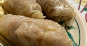 ΠΕΡΙ ΣΑΡΜΑΔΙΩΝ.Ο τουριστικός οδηγός της Σιάτιστας δεν μπορεί να αγνοεί τη γεύση sarmades siatistas