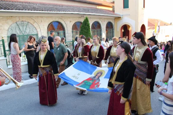 Περιφορά εικόνας Αγίας Κυριακής στα Σέρβια Περιφορά εικόνας Αγίας Κυριακής στα Σέρβια