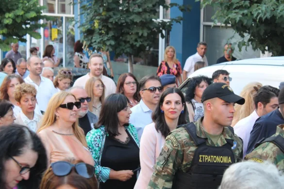 Περιφορά εικόνας Αγίας Κυριακής στα Σέρβια Περιφορά εικόνας Αγίας Κυριακής στα Σέρβια