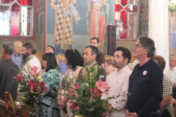 Περιφορά εικόνας Αγίας Κυριακής στα Σέρβια Περιφορά εικόνας Αγίας Κυριακής στα Σέρβια