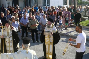 Εκκλησιαστική Ακολουθία στο Βελβεντό